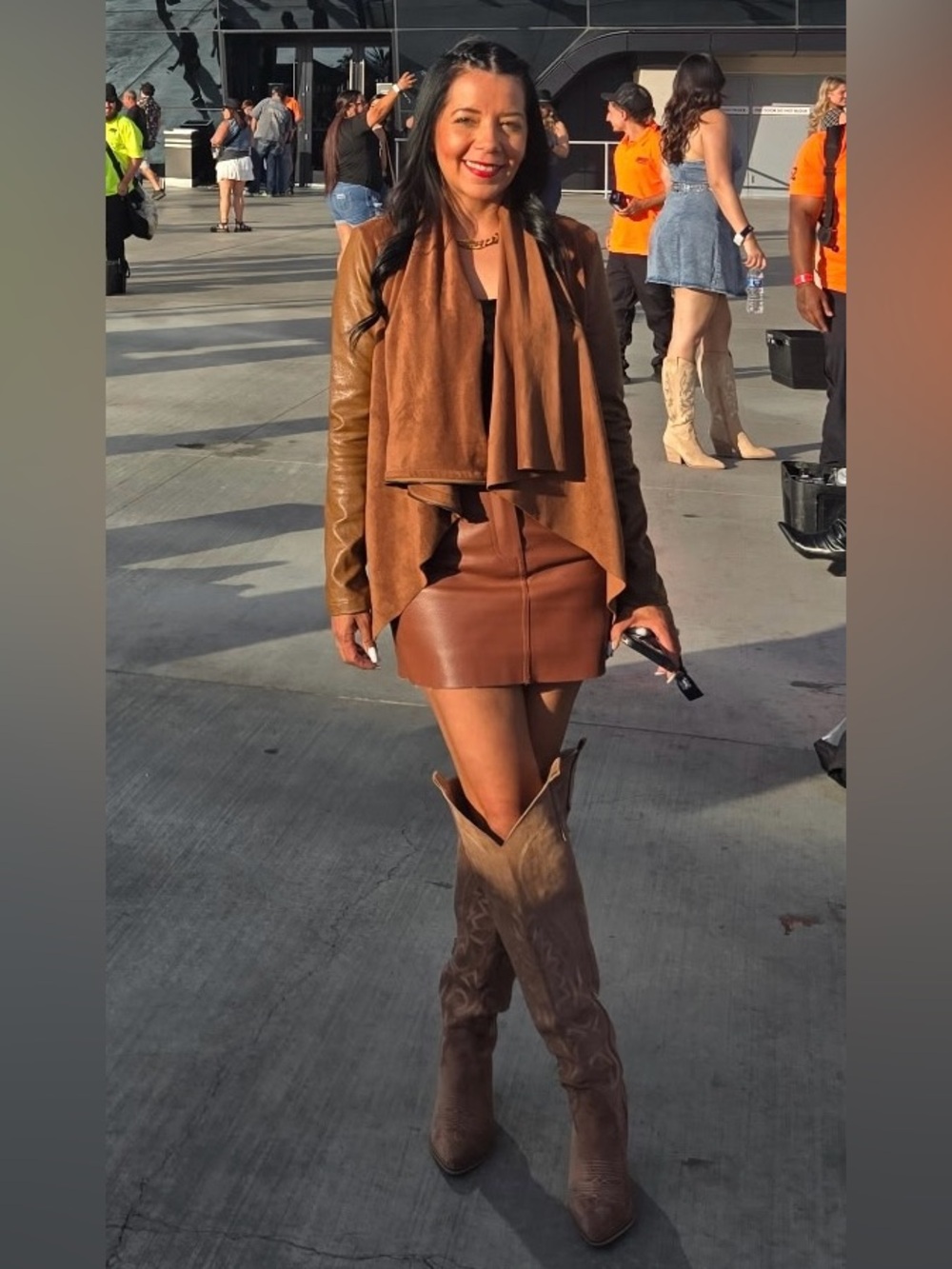 Tall Women's Western Heeled Boots - Tan Suede - Picture 5 of 6